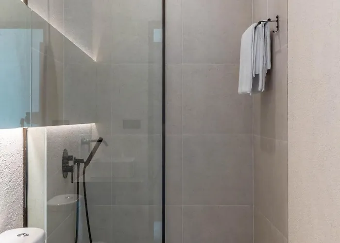 ヴィラ Sadila Estate - Stylish And Modern 2br Pool Loft In Berawa *