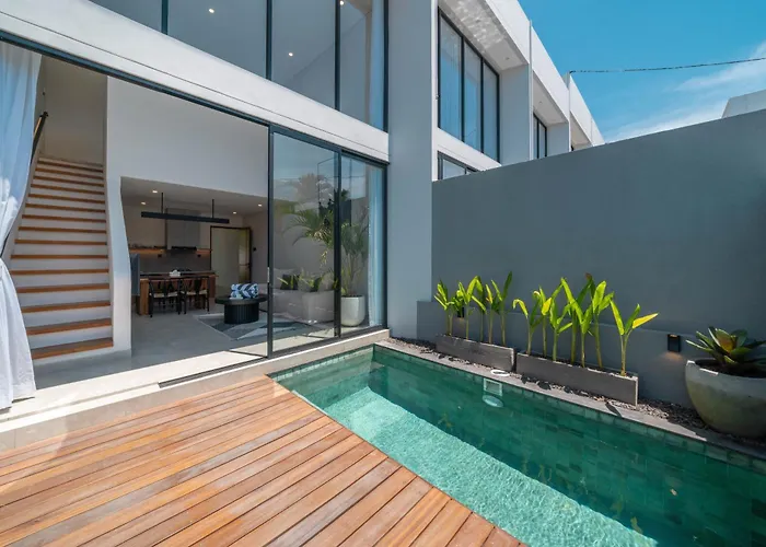 Sadila Estate - Stylish And Modern 2br Pool Loft In Berawa ヴィラ
